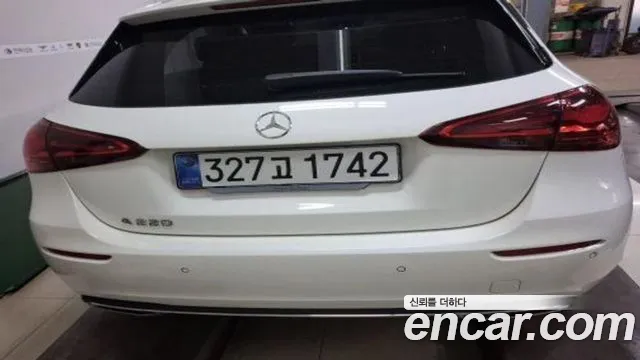 Mercedes-Benz A-Class W177 — Фото автомобиля 20