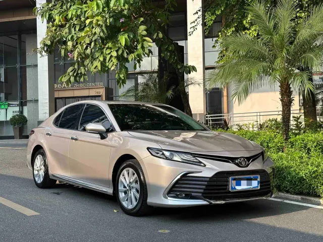 Toyota Camry — Фото автомобиля 6
