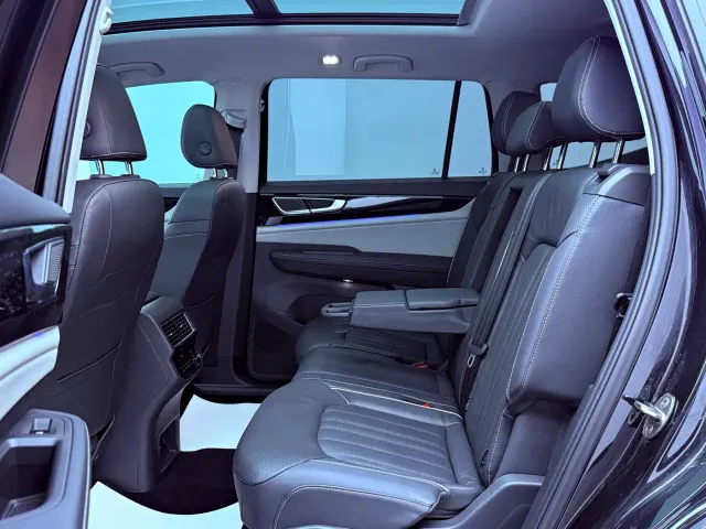 Volkswagen Teramont — Фото автомобиля 17