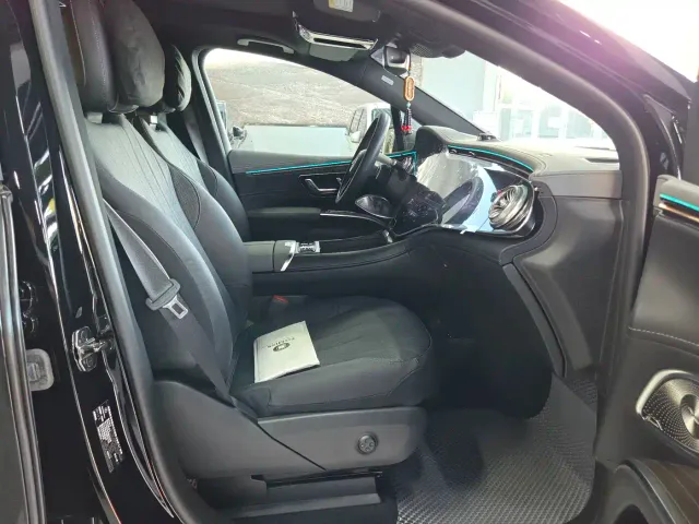 Mercedes-Benz EQS SUV — Фото автомобиля 9