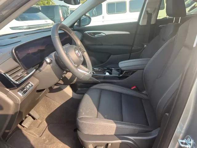 Buick Envision S — Фото автомобиля 6