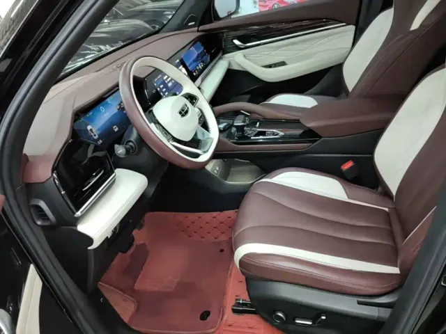 Geely Xingyue L — Фото автомобиля 14