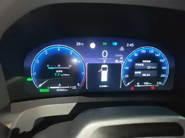 Toyota Alphard — Фото автомобиля 11
