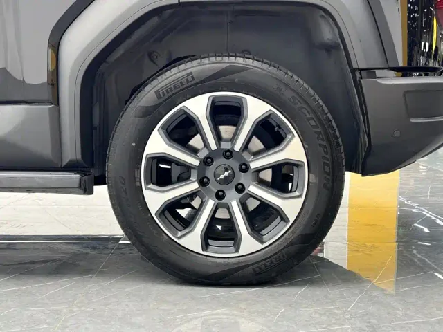 BYD FangChengBao Leopard 5 — Фото автомобиля 25