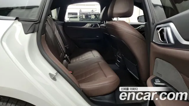 BMW 4-Series 4 серия (G22) 420i M Sport Gran Coupe — Фото автомобиля 12