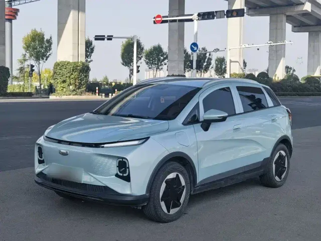 Фотография автомобиля — Geely Geometry E Firefly