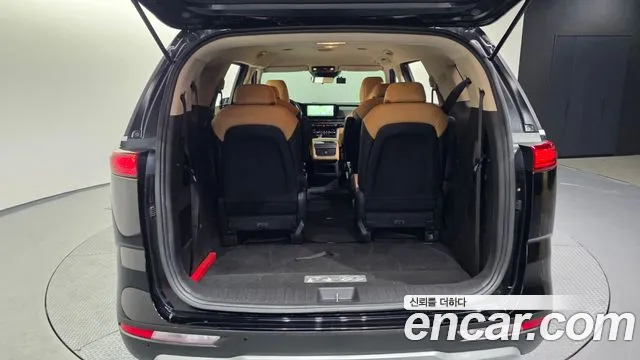 Kia Canival Carnival 4 поколение Дизель 9 мест Prestige — Фото автомобиля 20