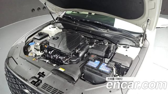Hyundai Grandeur New — Фото автомобиля 9