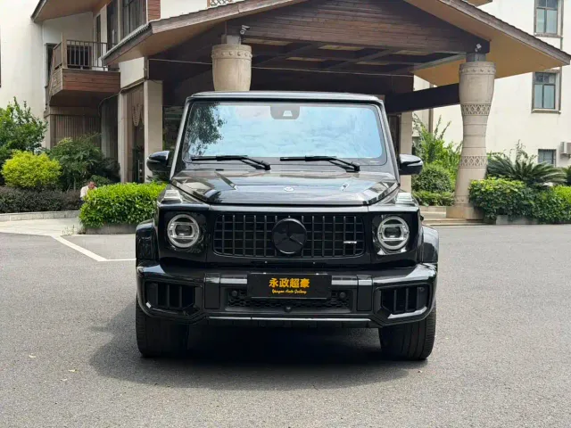 Mercedes-Benz G-Class — Фото автомобиля 2