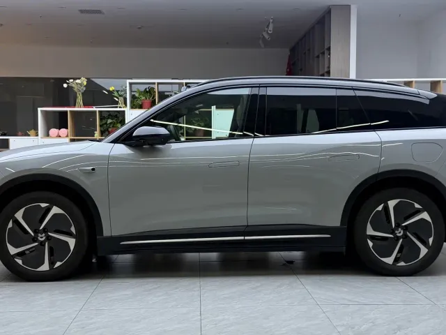 Nio ES6 — Фото автомобиля 3