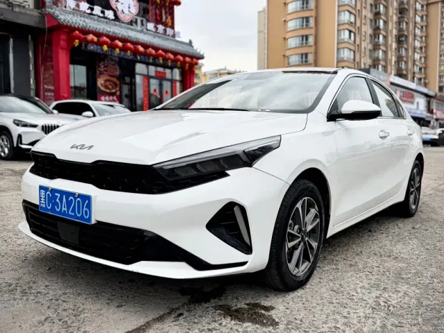 Фотография автомобиля — Kia K3