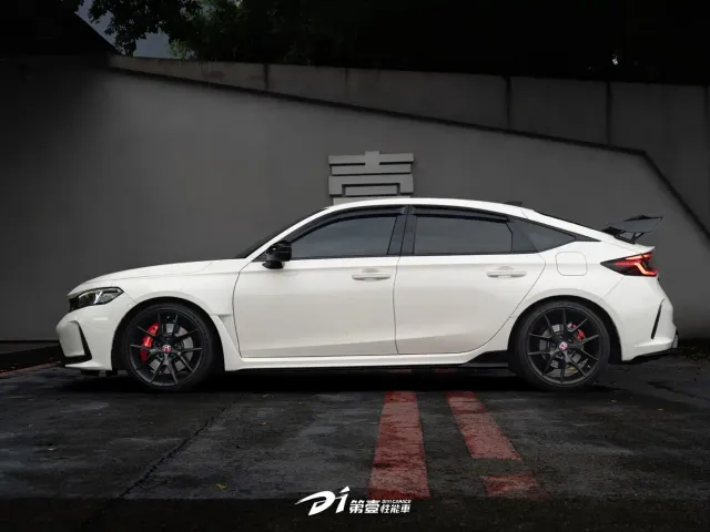Honda Civic — Фото автомобиля 2