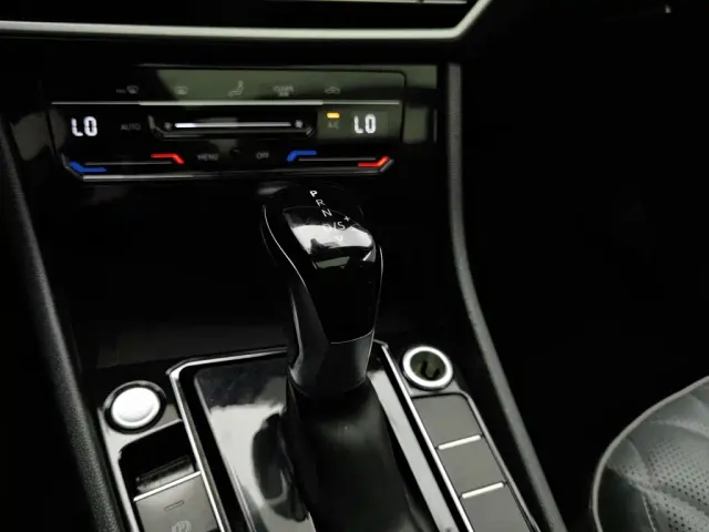 Volkswagen Sagitar 2023 280TSI DSG Surpass Plus Edition — Фото автомобиля 13