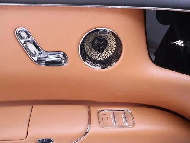 Maextro S800 — Фото автомобиля 17