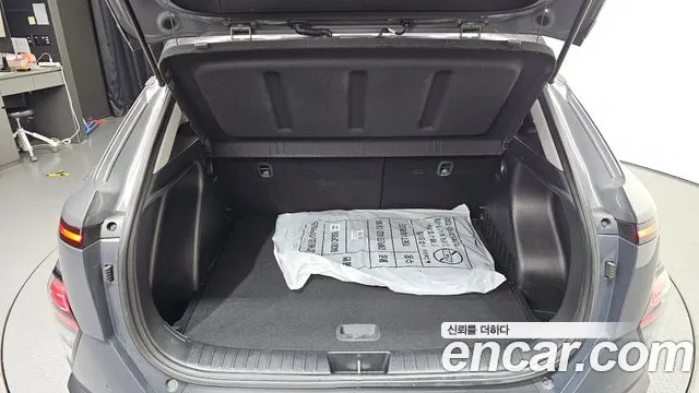 Hyundai Kona SX2 — Фото автомобиля 20