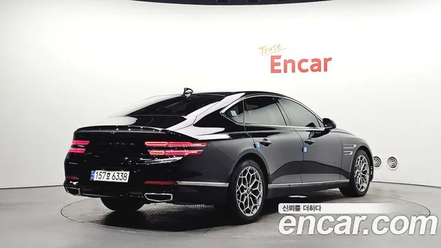 Genesis G80 Бензин 2.5 турбо AWD — Фото автомобиля 2
