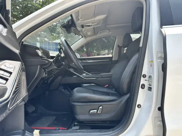 Haval H6 — Фото автомобиля 6