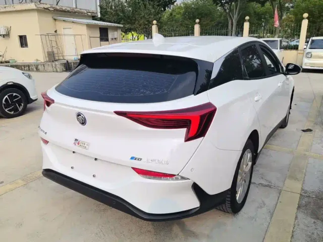 Buick Velite 6 — Фото автомобиля 6