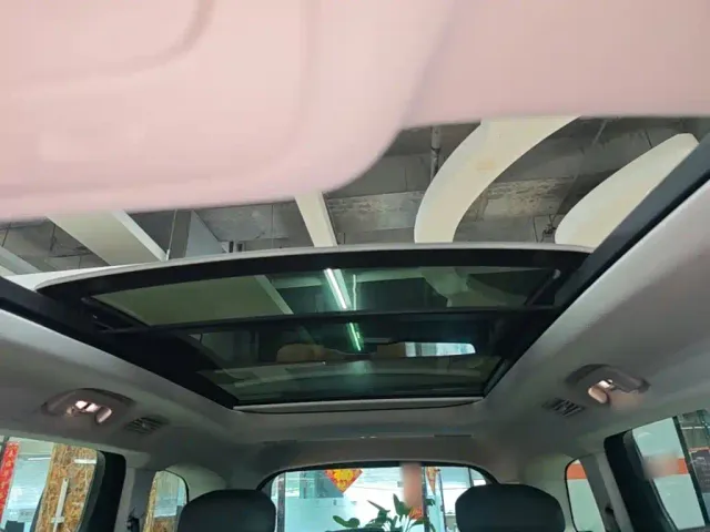Ford Edge — Фото автомобиля 17