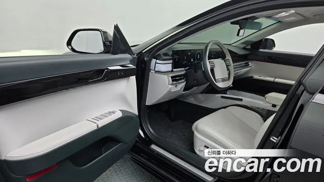 Hyundai Grandeur GN7 — Фото автомобиля 10
