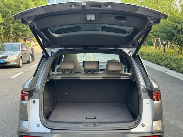 BYD Song Pro — Фото автомобиля 19