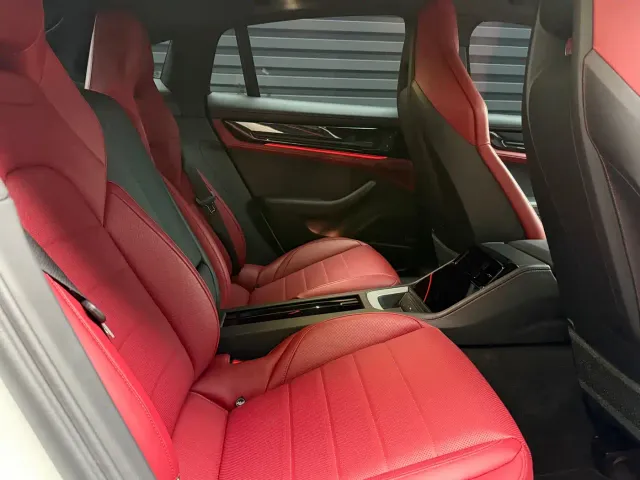 Porsche Panamera — Фото автомобиля 8