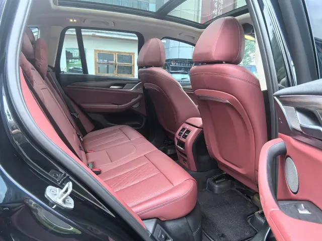 BMW X3 — Фото автомобиля 8