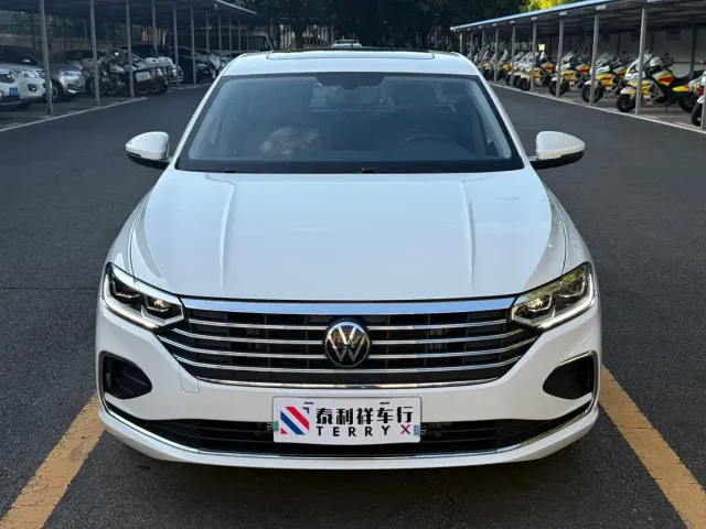 Volkswagen Lavida — Фото автомобиля 2