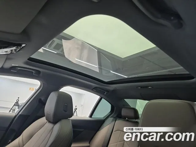 BMW 5-Series — Фото автомобиля 13
