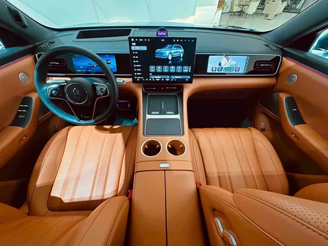 AITO Wenjie AITO M7 2026 Extended Range Base Model 6-Seater — Фото автомобиля 12