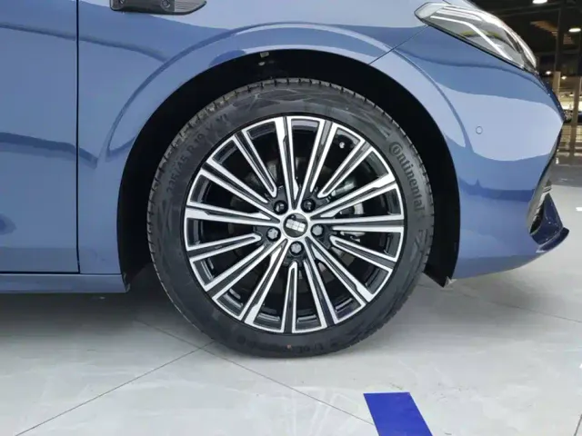 Geely Galaxy A7 — Фото автомобиля 6