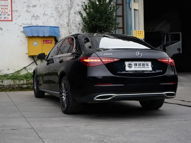 Mercedes-Benz C-Class — Фото автомобиля 7