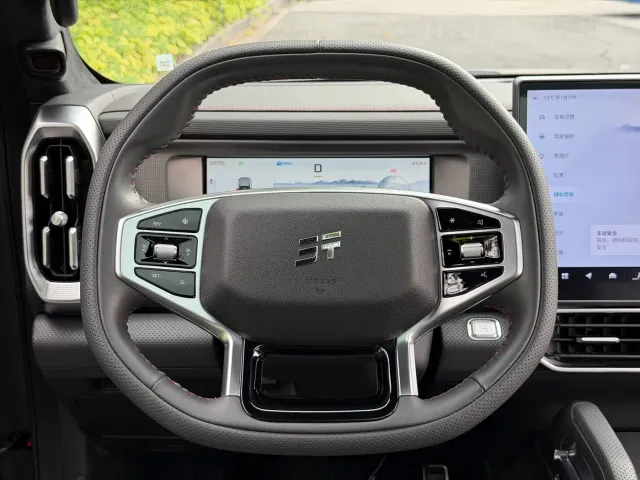 Jetour T2 — Фото автомобиля 9
