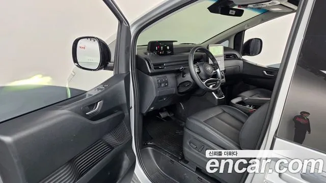 Hyundai Staria — Фото автомобиля 10