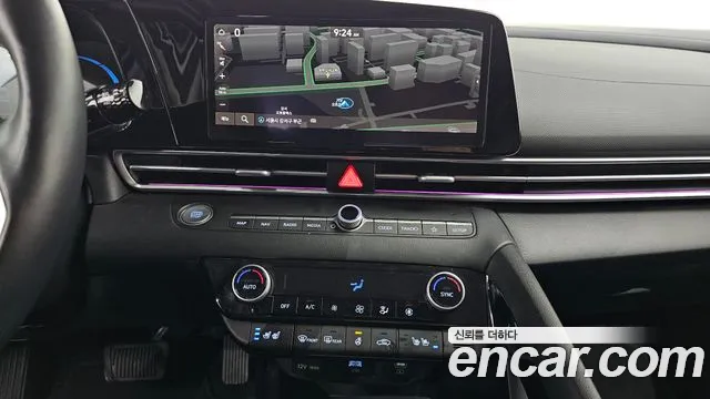 Hyundai Avante CN7 — Фото автомобиля 13