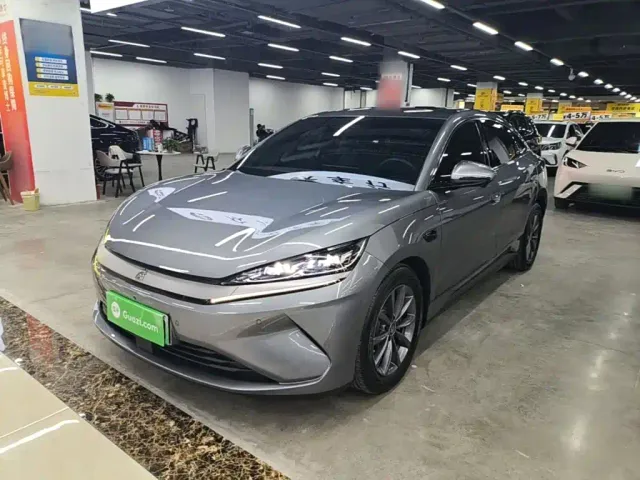 Фотография автомобиля — BYD Qin L