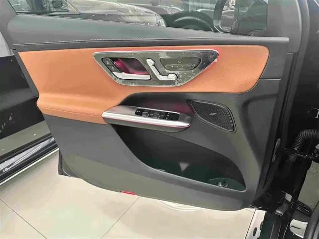 Mercedes-Benz GLC-Class — Фото автомобиля 6