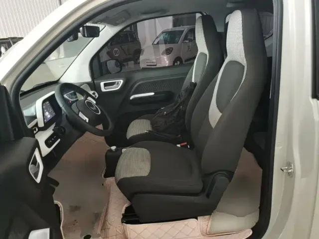 Wuling Hongguang Mini EV — Фото автомобиля 14