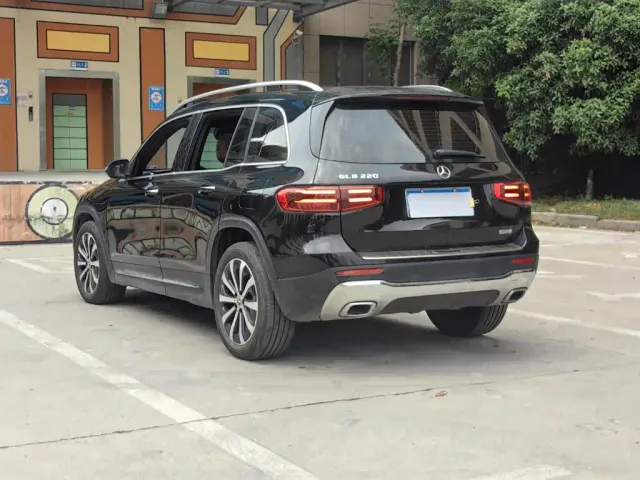 Mercedes-Benz GLB-Class — Фото автомобиля 18