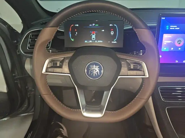 BYD Qin PLUS — Фото автомобиля 10