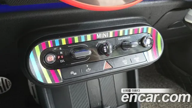 MINI Cooper 4th Gen — Фото автомобиля 12