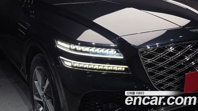 Genesis GV80 — Фото автомобиля 22