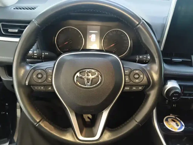 Toyota Wildlander — Фото автомобиля 10