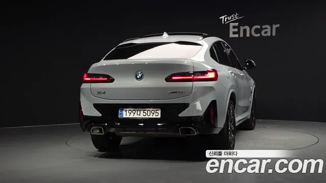 BMW X4 xDrive20i M Sport — Фото автомобиля 4