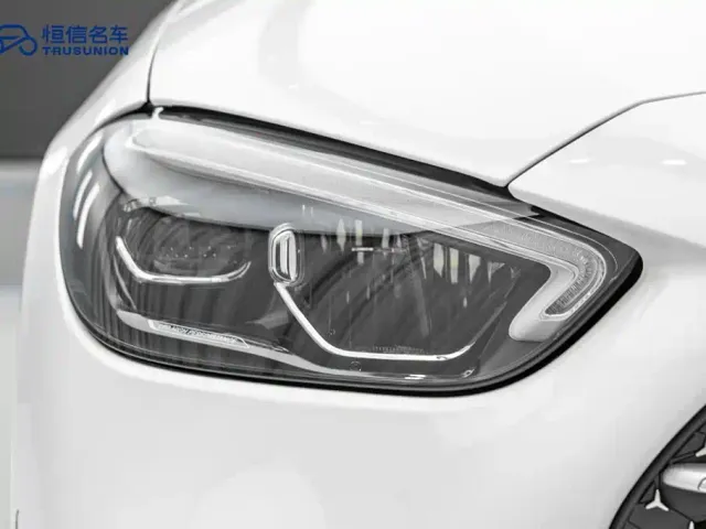 Mercedes-Benz C-Class — Фото автомобиля 6