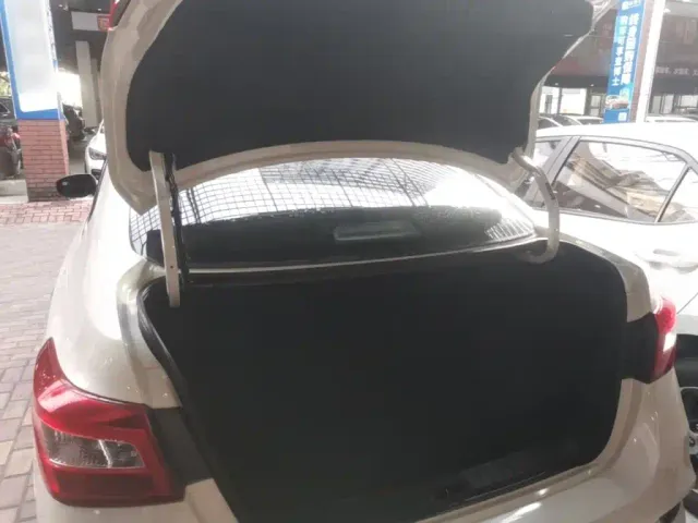Nissan Sylphy — Фото автомобиля 18