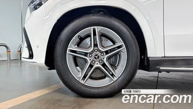 Mercedes-Benz GLE-Class — Фото автомобиля 5