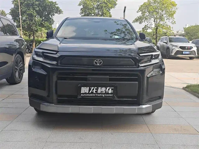 Toyota RAV4 Rongfang 2026 2.0L Base Model — Фото автомобиля 2