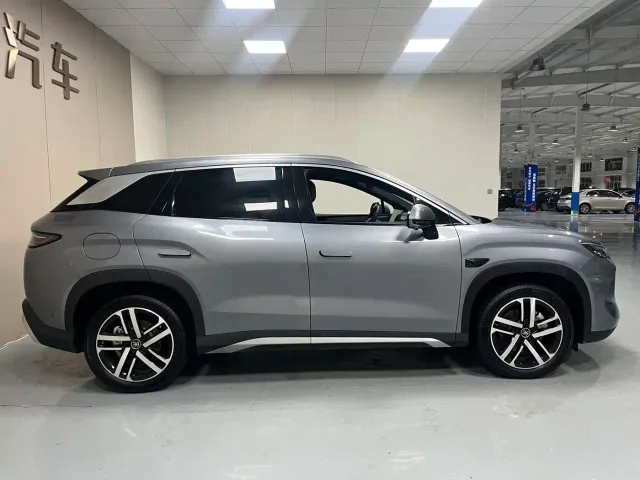 BYD Song L DM-i — Фото автомобиля 15