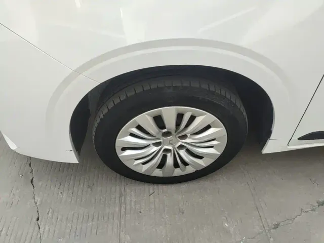 Wuling Motors Wuling Jiachen 2022 1.5L Manual Joy Elite — Фото автомобиля 22